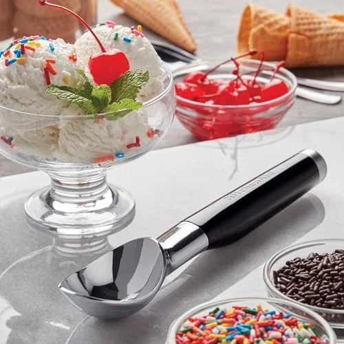 KitchenAid Classic Ice Cream Scoop - 8.6 inches, Black